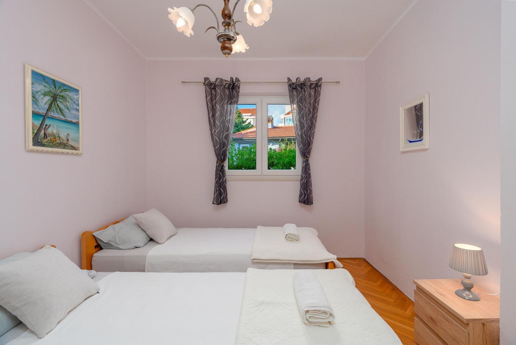 Apartments Jasna Новаля Екстер'єр фото