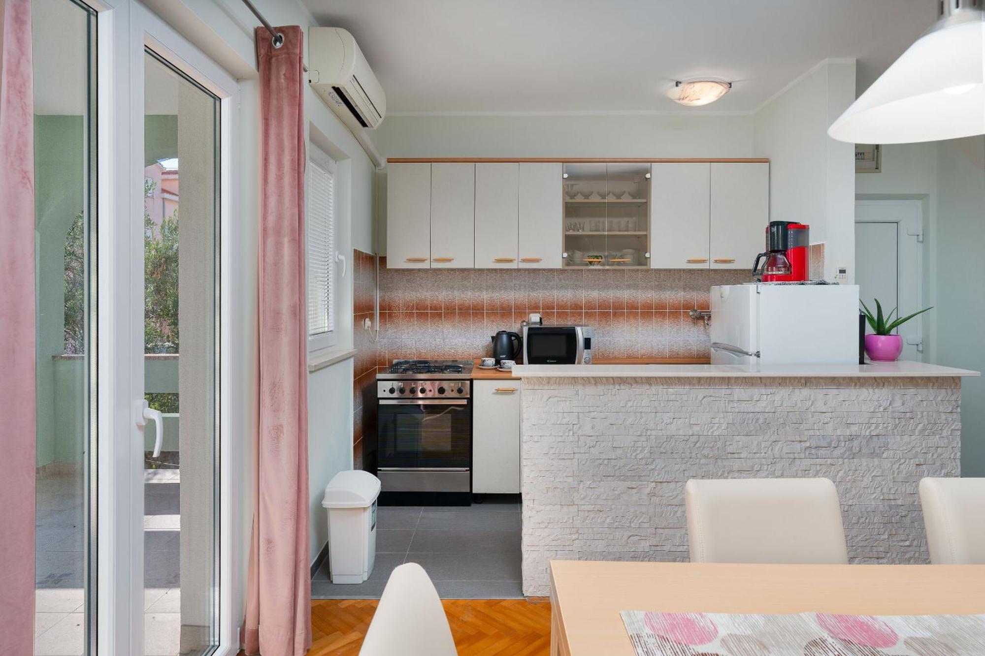 Apartments Jasna Новаля Екстер'єр фото